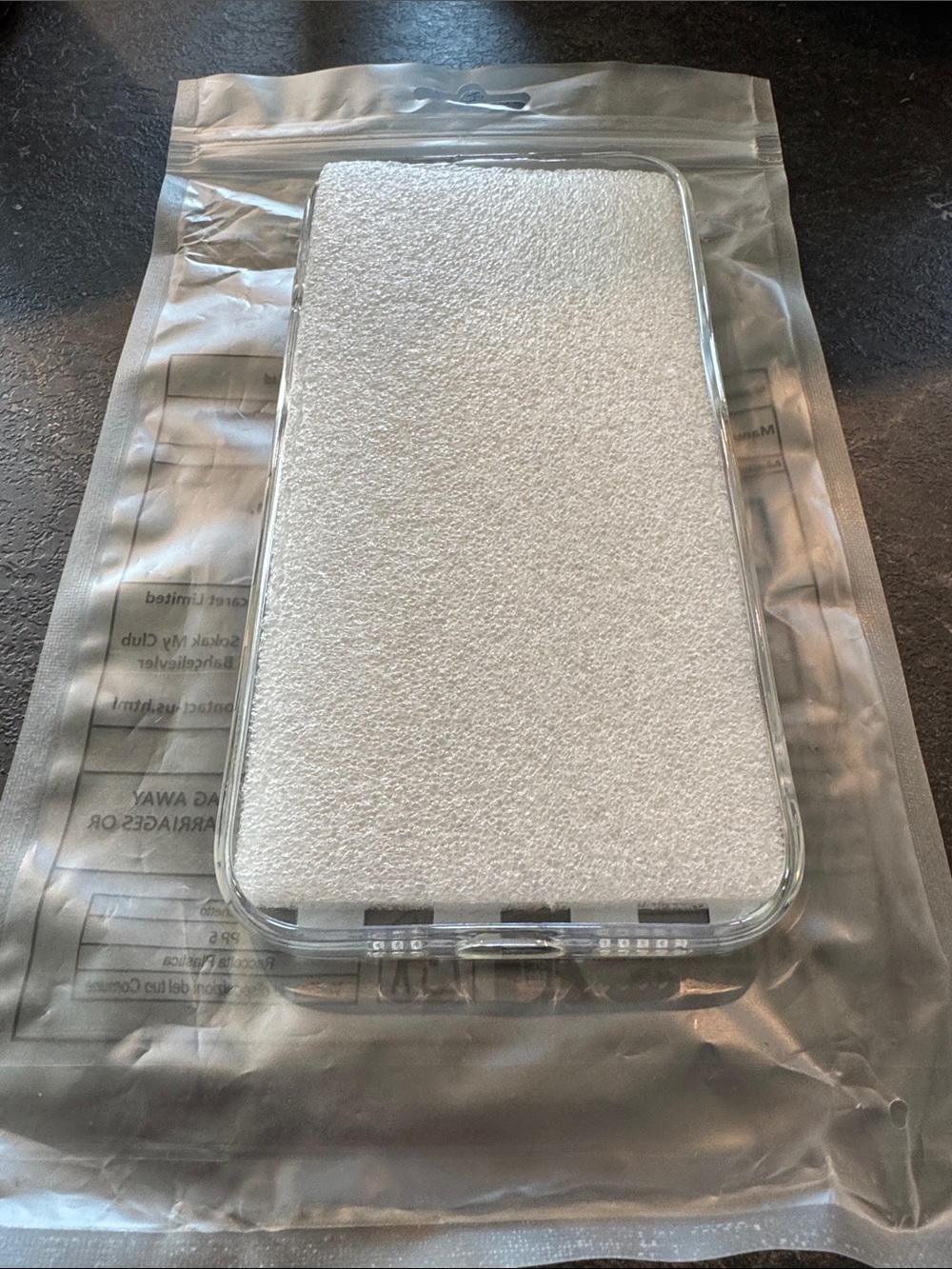 NWT Clear Checkerboard IPhone 15 PRO Case with Pink Hearts & Yellow Smileys - Picture 2 of 3
